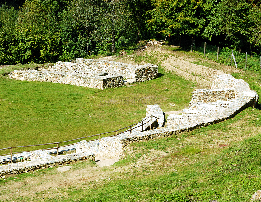 северная часть амфитеатра, Вирун