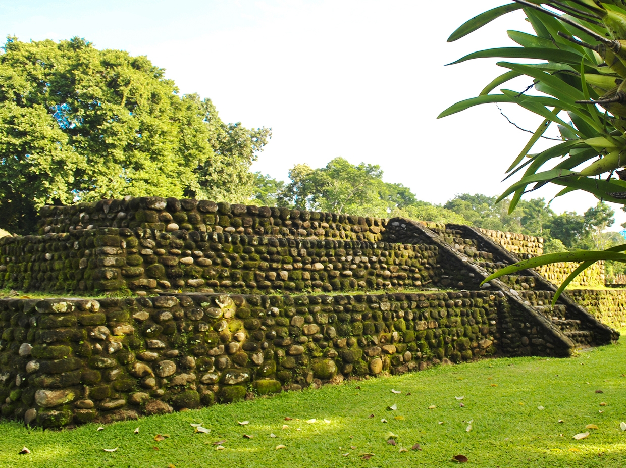 Исапа, группа