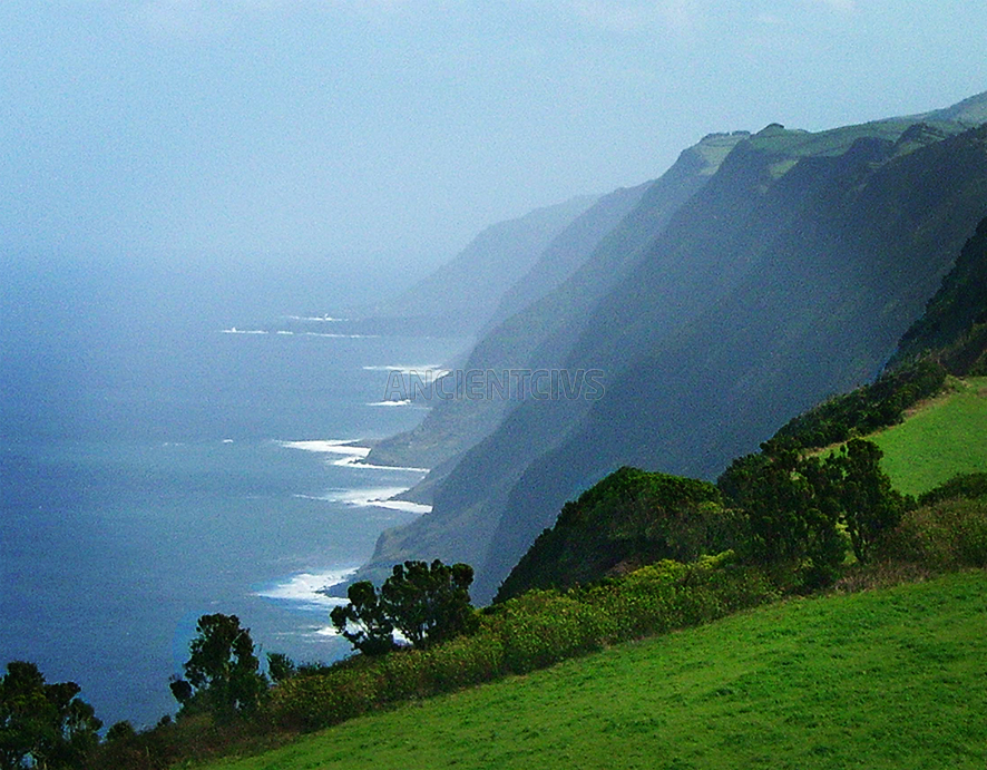 Фажэ де Фернанду Афонсу, вид из парка