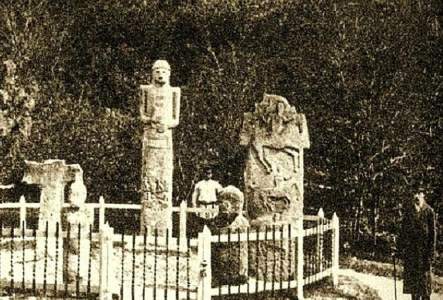 статуя Дука-бек в Цветнике г. Пятигорск, 1870 г.